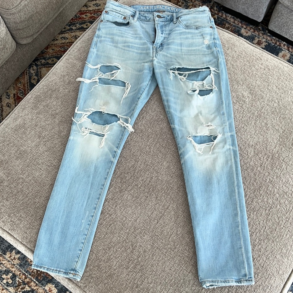 Men’s distressed jeans size 32 X 30